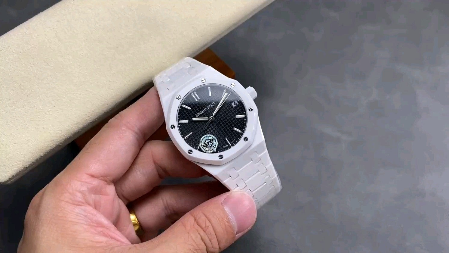 Audemars Piguet Royal Oak Jumbo Extra-Thin